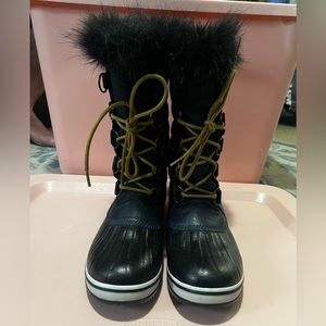 Sorel Winter Boots with Fur